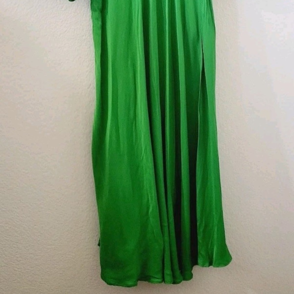 Farm Rio Green Front Circle Cut Out Midi Dress w/Long Sleeves - Picture 9 of 9